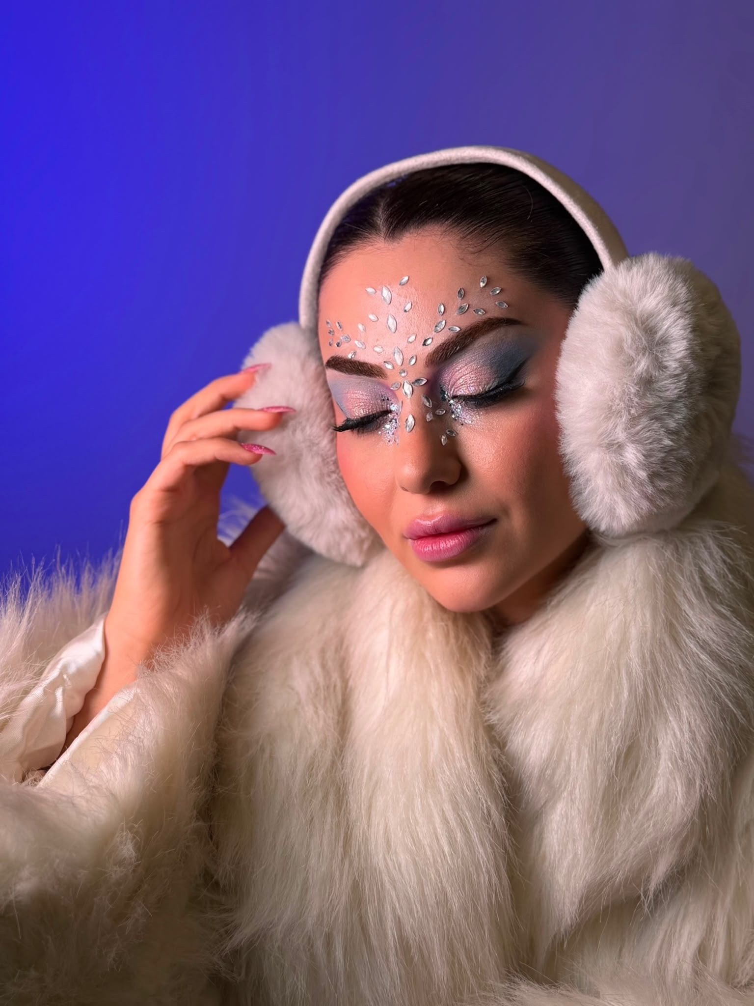 Winter bridal makeup - soft warm tones I